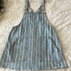 Overall dress